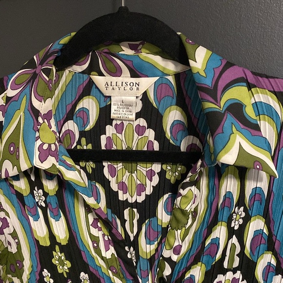 Retro feeling modern colourful blouse! - Picture 4 of 5